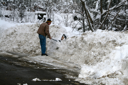 Snow walk in Northfield Falls
